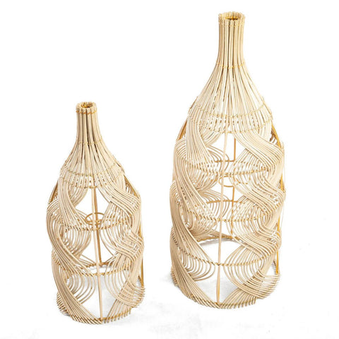 Rootz Garaffa Pendant Lamp - Versatile Rattan Light - Bottle-Shaped Lighting - 20cm x 20cm x 55cm