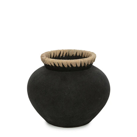 Rootz Styly Black Vase - Terracotta Masterpiece - Earthenware - Coastal Vibes - 29cm x 29cm x 23cm