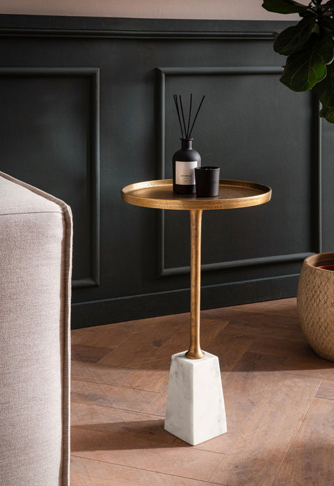 Rootz Round Side Table - Modern Accent Table - Marble Structure - Unique Design - 34cm x 34cm x 58cm - Golden & White