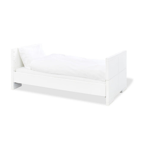 Rootz Polar 3 Piece Nursery Set - Baby Furniture - MDF Furniture - Versatile - Cot Bed 148x76x82cm, Changing Unit 100x78x98cm, Wall Shelf 91x15x40cm