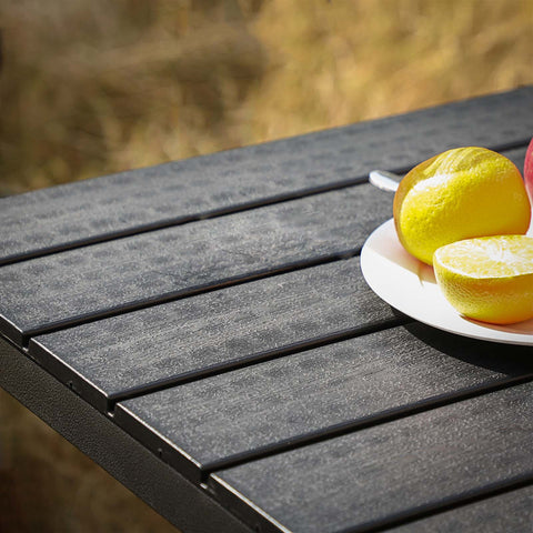 Rootz Tuintafel voor buiten - Terrastafel - Weerbestendige tafel - Stevige ijzeren poten - HDPE-kunststof - 78 cm x 78 cm x 74 cm