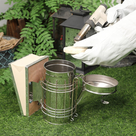 Rootz Beekeeping Set - 7-Piece Honey Harvesting Kit - Stainless Steel Tools - Hive Chisel - Uncapping Knife - 28.5cm Smoker
