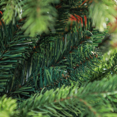 Rootz Christmas Tree - Artificial Pine Tree - Bushy Xmas Tree - Flame-Retardant Branches - Sturdy Metal Base - 122cm x 180cm