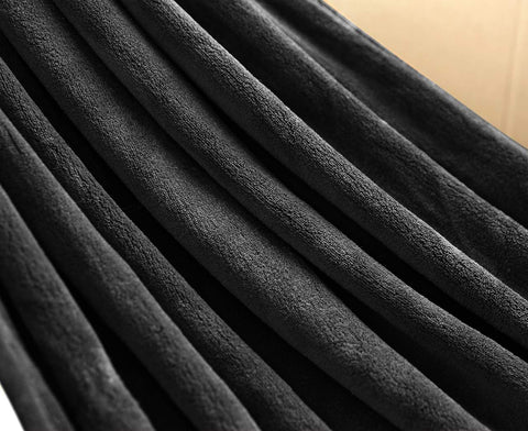 Rootz Cooling Blanket - Chill Comforter - Cooling Throw - Instant Cooling Effect - Moisture-Wicking - Versatile Use - Multiple Sizes Available