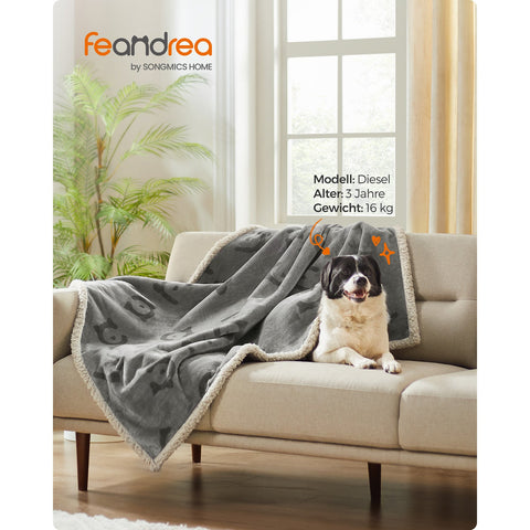 Rootz Pet Blanket - Dog Blanket - Puppy Throw - Sherpa Material - TPU Film - Flannel Fabric - Large Size 127cm x 101cm - Lightweight 0.6kg