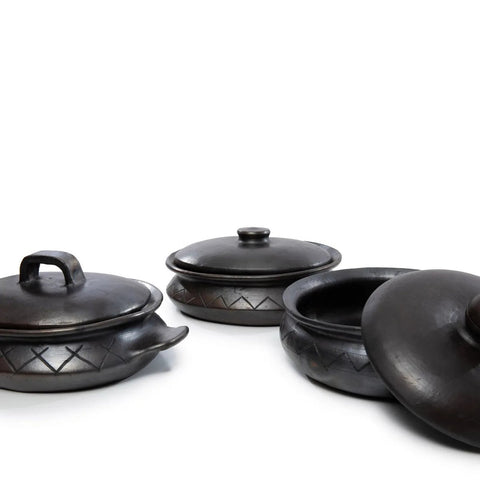 Rootz Burned Oval Pot - Decorative Vessel - Earthenware Planter - Unique Design - 22cm x 13cm x 32cm
