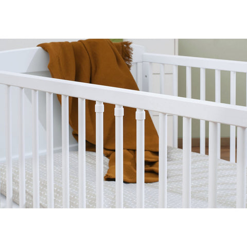 Rootz Nursery Viktoria 3-Piece Set - Baby Room Set - Infant Bedroom Set - Convertible Cot Bed & Storage - 144cm x 76cm x 83cm