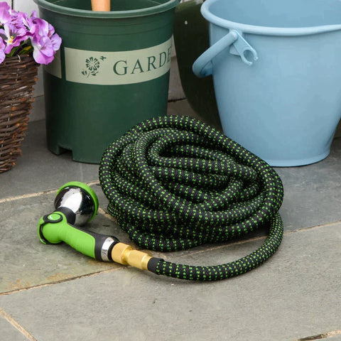 Rootz Flexibler Gartenschlauch – 22,5 m mit 10 Funktionen Sprühdüse – Wasserschlauch mit 1/2 Zoll – 3/4 Zoll Anschlussschlauch dehnbar für Autowäsche – Dunkelgrün + Schwarz
